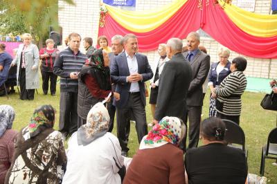 Аркадий Фомин поздравил жителей малого села в Шиловском районе